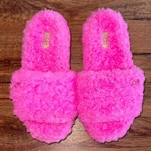 UGG Pink Fuzz Slide Sherpa Slippers | Size 6